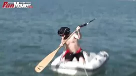 Tuyết Trắng Ngắn vén ...