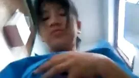 Đặt một cái gai xem  ...