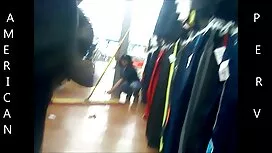 Này, làm tình là điê ...