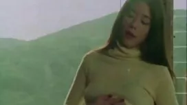 Cứng và sâu hút vide ...